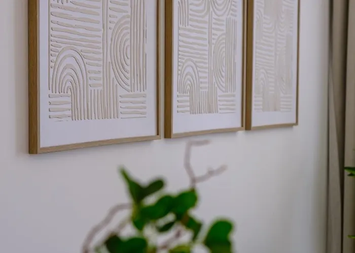 Artemis 105 - Seaside Stories *