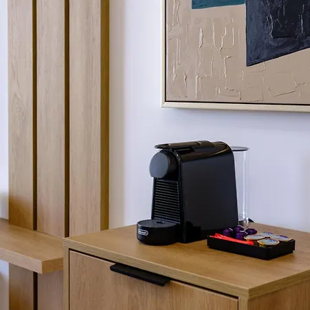 Artemis 105 - Seaside Stories *