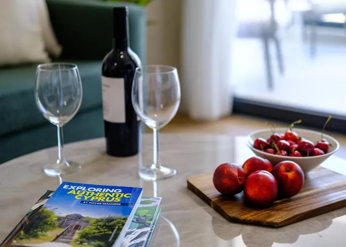 Artemis 105 - Seaside Stories *